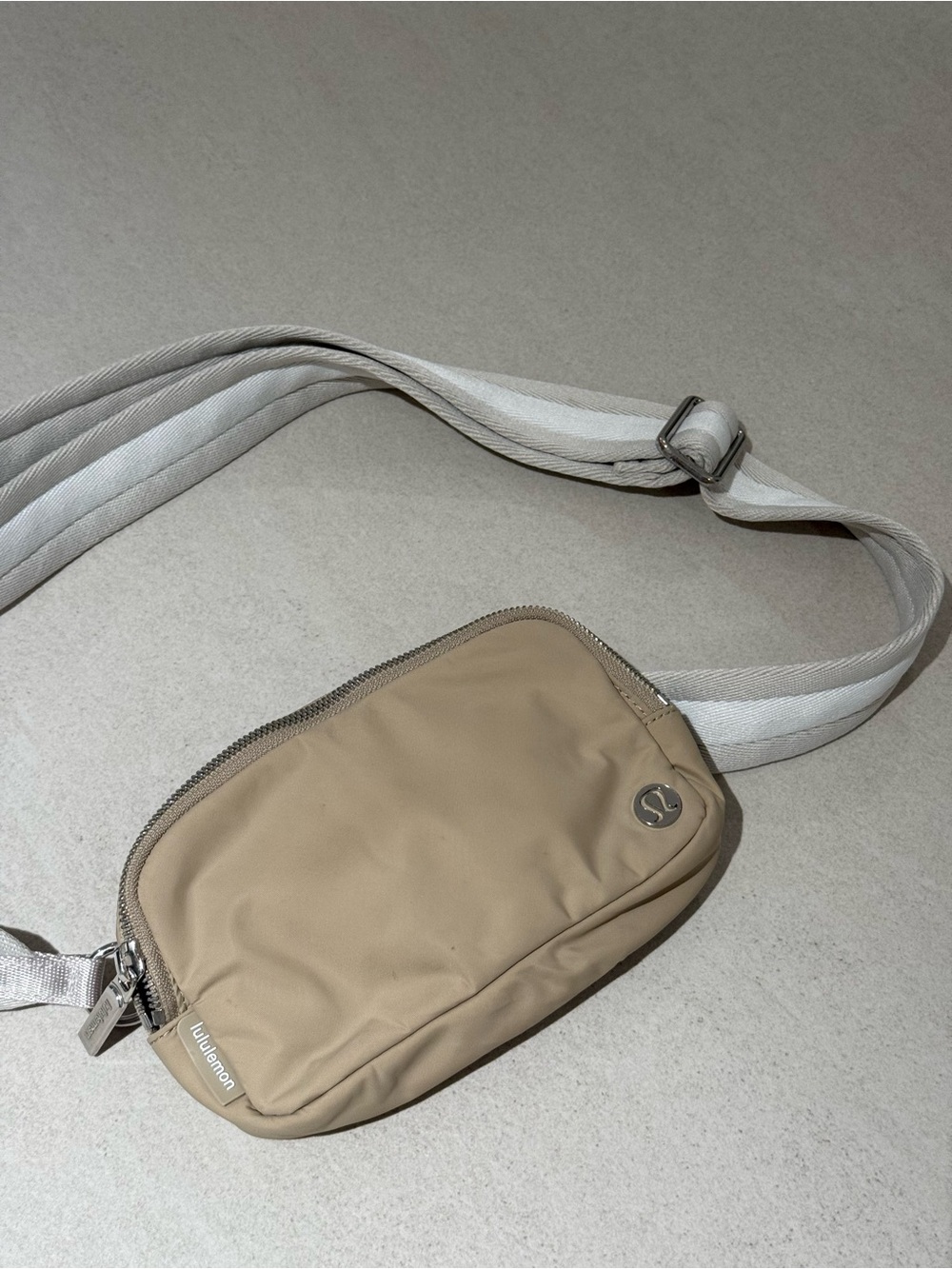 lululemon athletica Beige Belt Bag with White Strap